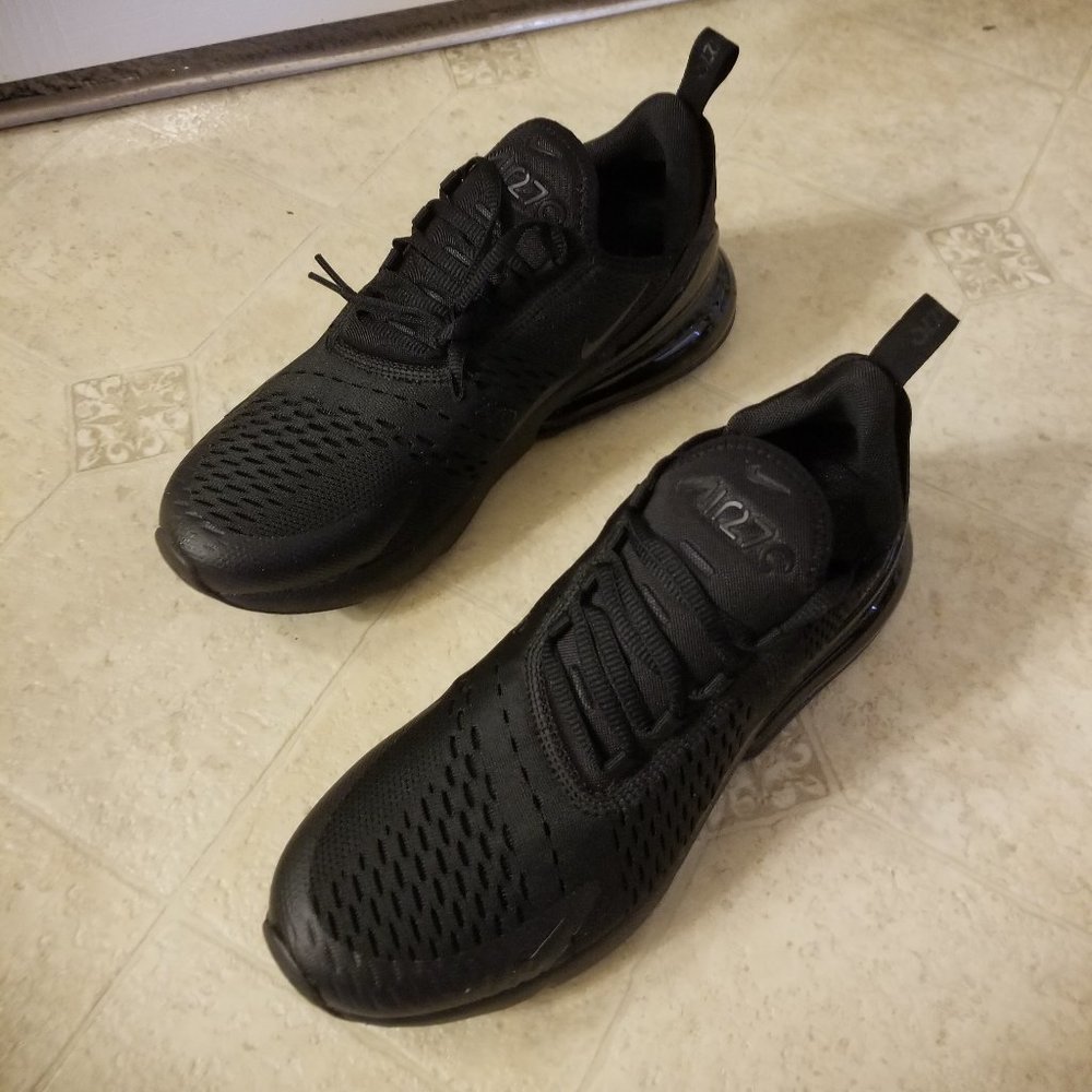Nike Air Max 270 Sneakers
